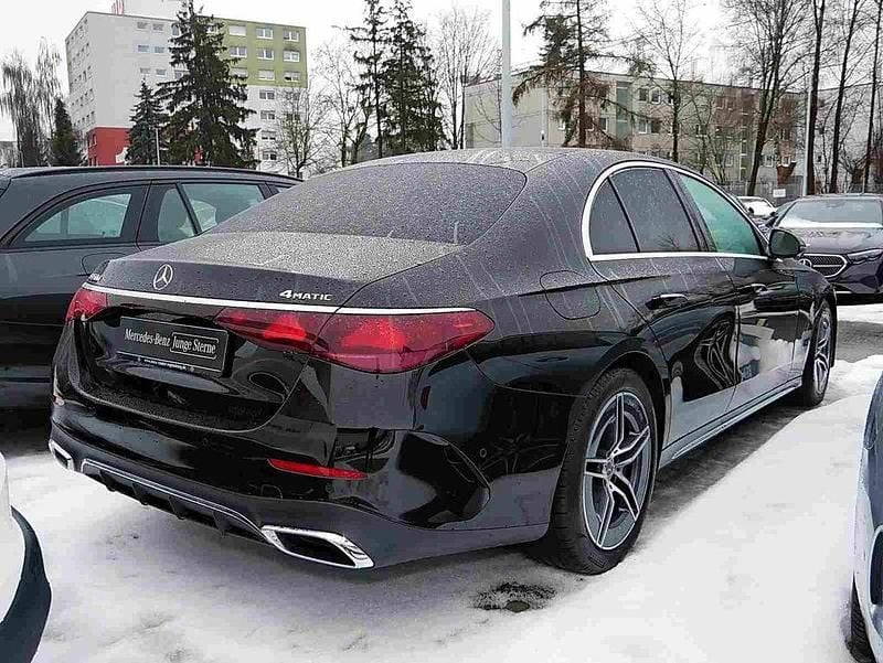Gebraucht Mercedes E450 AMG 367 PS (269 kW) 2024 Schwarz Limousine