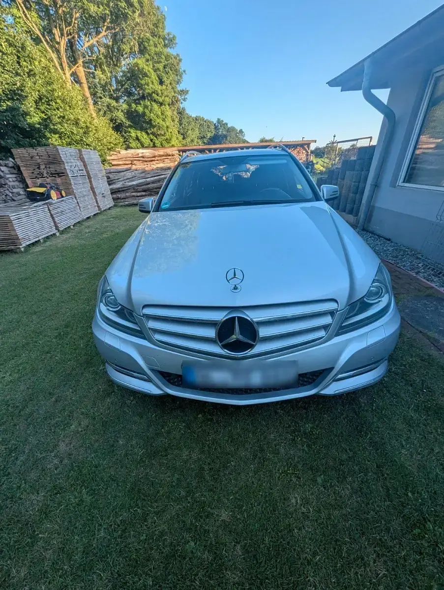 Gebraucht Mercedes 250 204 PS (150 kW) 2013 Silber Kombi