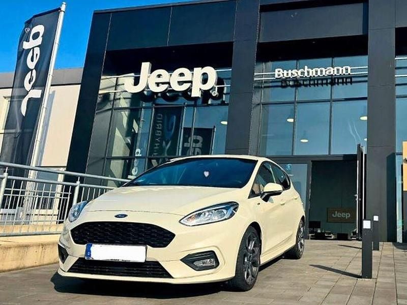 Weiß Gebraucht 2020 Ford Fiesta ST-Line Kleinwagen | 17.099 € (Fairer Preis) - Bild 1/4