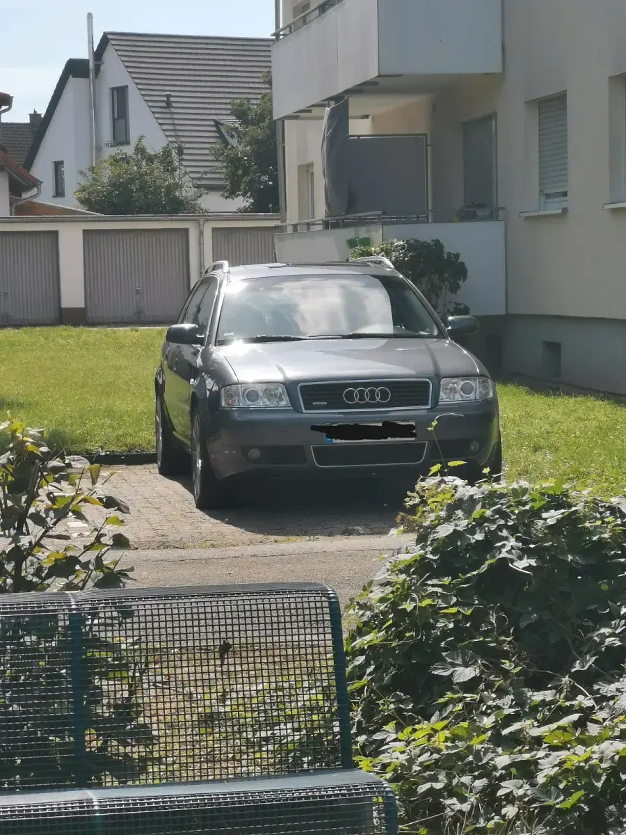 Brugt Audi A6 179 HK (131 kW) 2004 Grå Stationcar