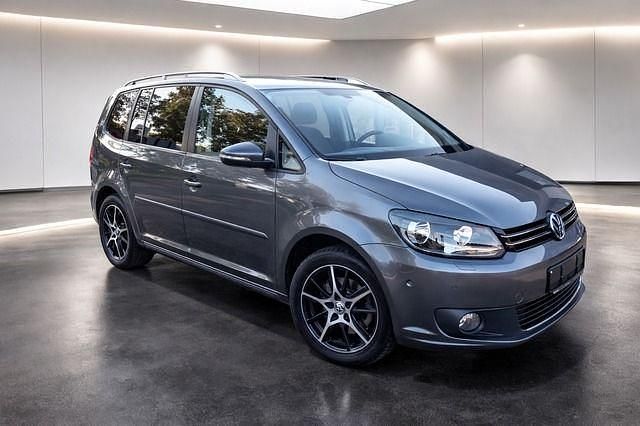 Gebraucht VW Touran 140 PS (102 kW) 2015 Grau Van / Kleinbus
