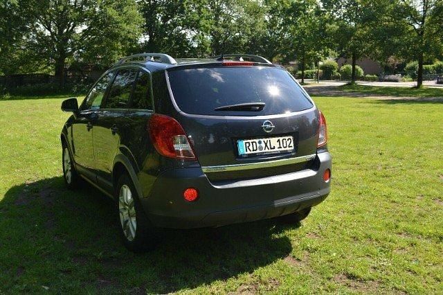 Gebraucht Opel Antara Cosmo 163 PS (119 kW) 2012 Grau metallic SUV
