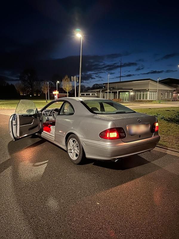 Gebraucht Mercedes CLK200 Elegance 163 PS (119 kW) 2000 Grau Coupé