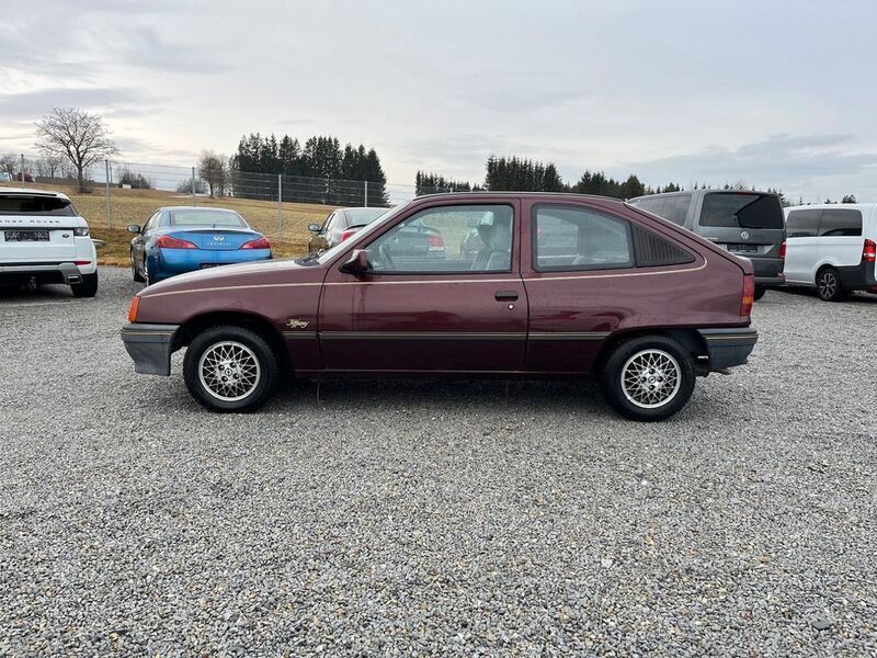 Rot Gebraucht 1988 Opel Kadett Coupé | 2.999 € - Bild 1/4