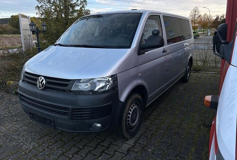 Silber Gebraucht 2015 VW Transporter Van | 18.800 € - Bild 1/4