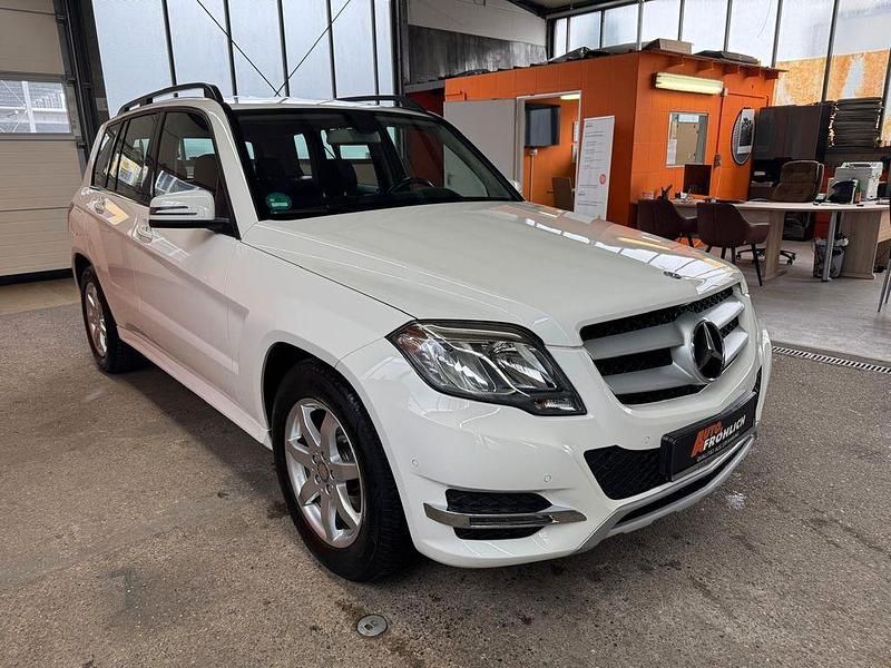 Gebraucht Mercedes GLK200 143 PS (105 kW) 2014 Weiß SUV