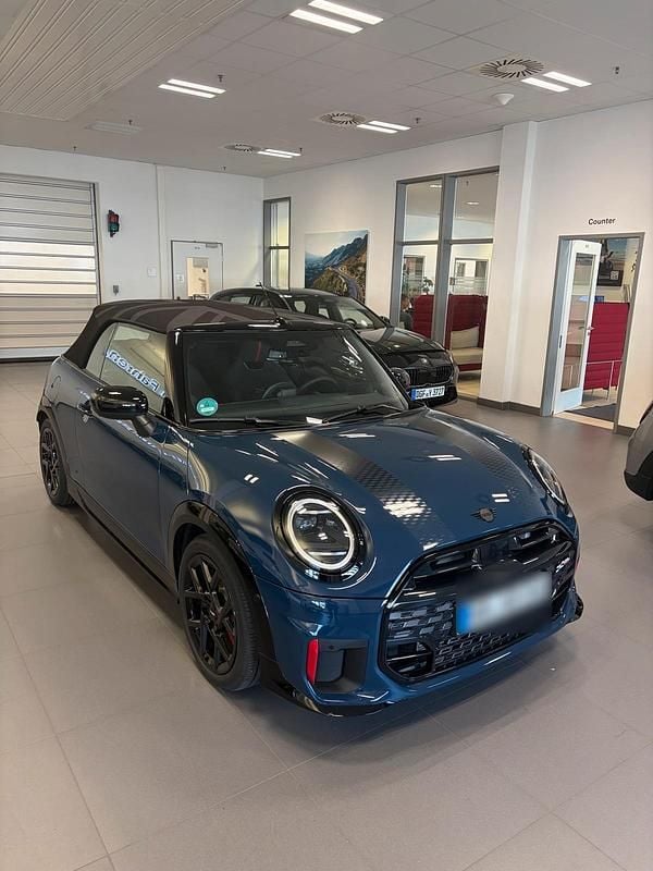 Neu Mini John Cooper Works Cabriolet 231 PS (169 kW) 2025 Blau Cabrio