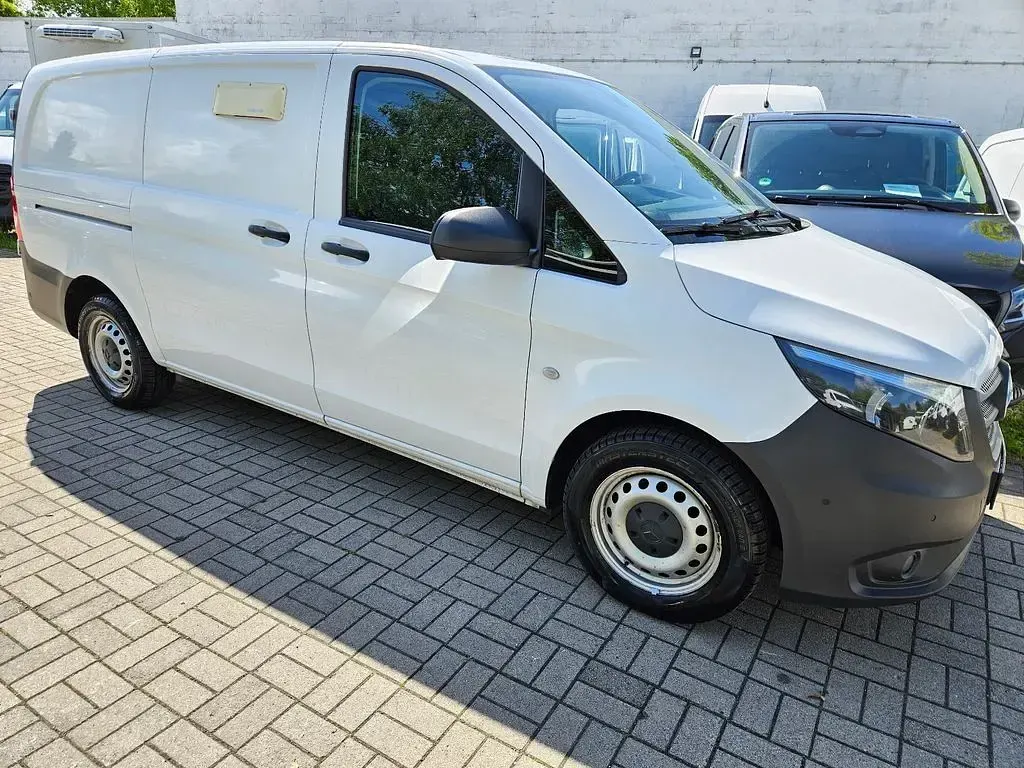 Gebraucht Mercedes Vito 136 PS (100 kW) 2019 Arktikweiss Van