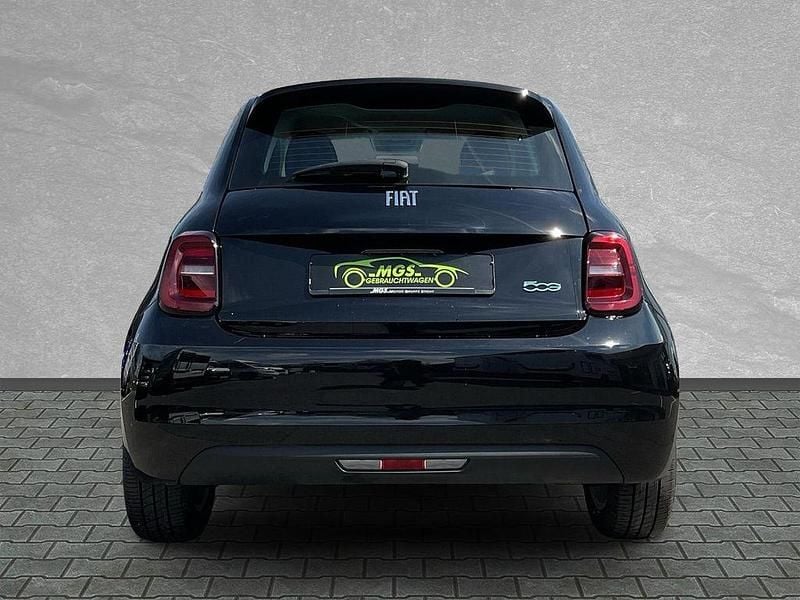 Gebraucht Fiat 500e Icon 69 kW (95 PS) 2023 Schwarz Limousine