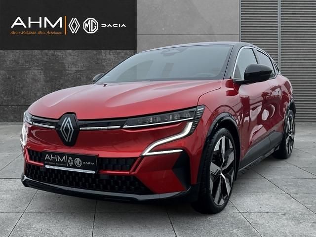 Rot Gebraucht 2022 Renault Megane E-Tech Techno Limousine | 22.850 € (Fairer Preis) - Bild 1/4