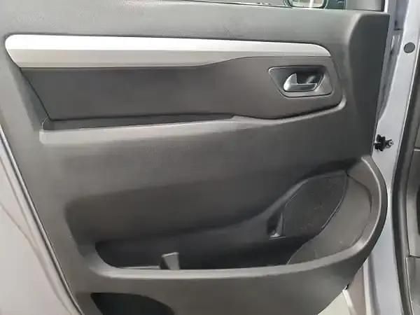 Gebraucht Opel Vivaro 122 PS (89 kW) 2020 Quarz silber (metallic) Van / Kleinbus