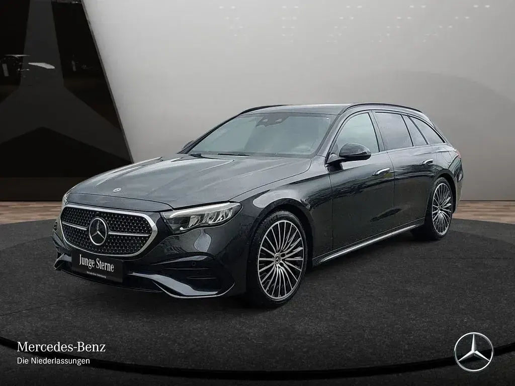 Gebraucht Mercedes E300 AMG 197 PS (144 kW) 2025 Grau Limousine