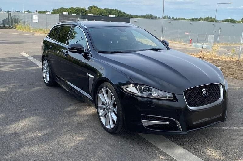 Gebraucht Jaguar XF Sportbrake S 275 PS (202 kW) 2013 Schwarz Kombi