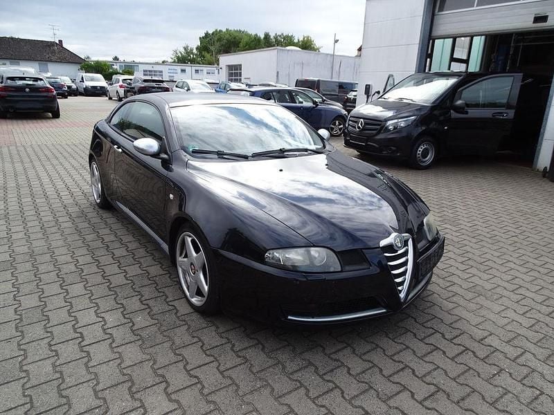 Gebraucht Alfa Romeo GT Progression 166 PS (122 kW) 2007 Schwarz Coupé