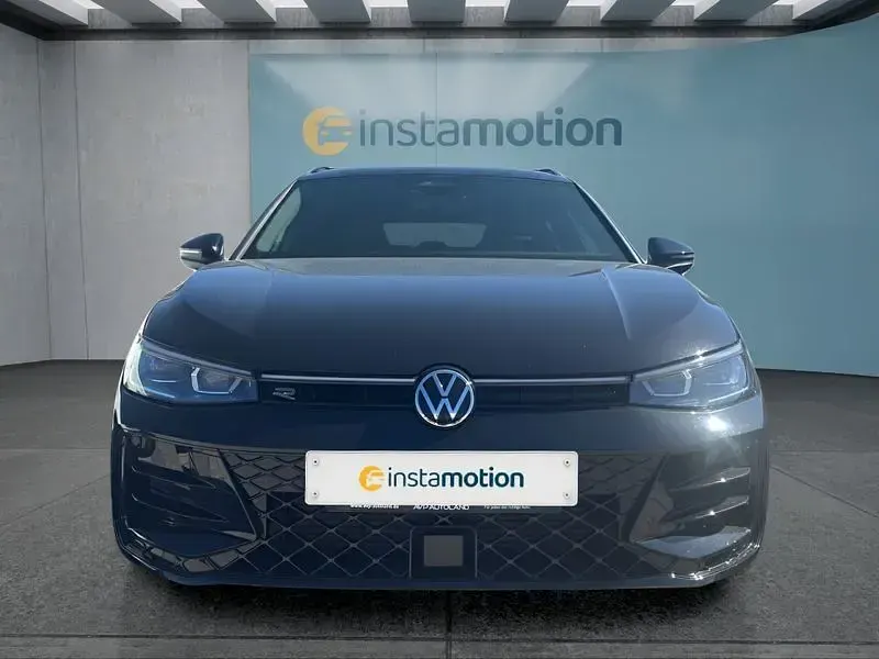 Gebraucht VW Passat 150 PS (110 kW) 2025 Schwarz Kombi