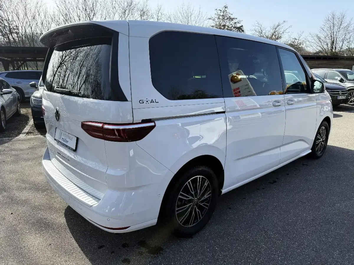 Gebraucht VW Multivan Goal 150 PS (110 kW) 2025 Van / Kleinbus