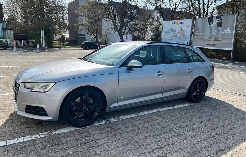 Gebraucht Audi A4 150 PS (110 kW) 2017 Silber Kombi