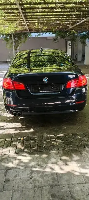 Gebraucht BMW 523 204 PS (150 kW) 2010 Blau Limousine