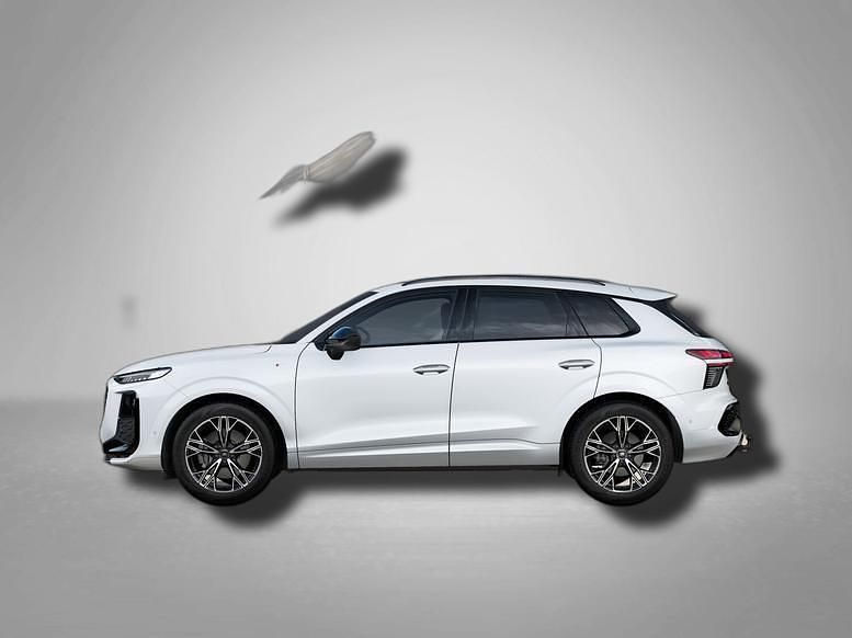 Neu Audi Q3 S-Line 265 PS (194 kW) 2025 Gletscherweiß metallic SUV