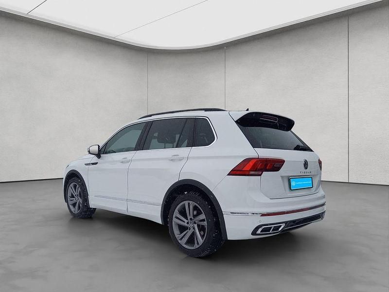 Gebraucht VW Tiguan R-line 150 PS (110 kW) 2022 Weiß SUV