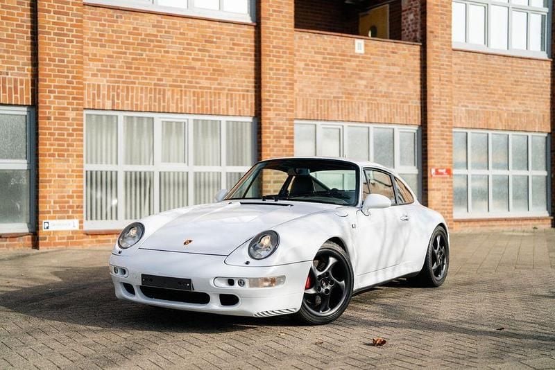 Gebraucht Porsche 993 286 PS (210 kW) 1996 Gletscher weiß (l3au) Coupé