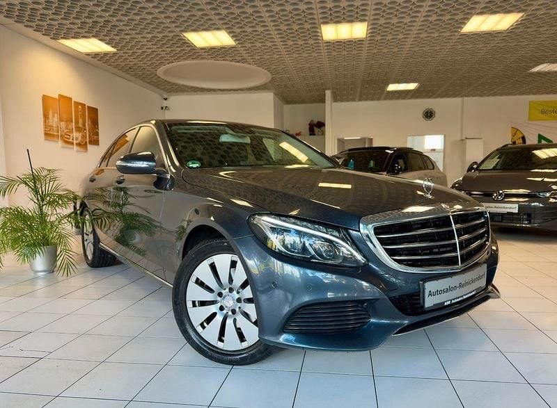 Grau Gebraucht 2014 Mercedes C220 Limousine | 14.980 € (Superpreis) - Bild 1/4