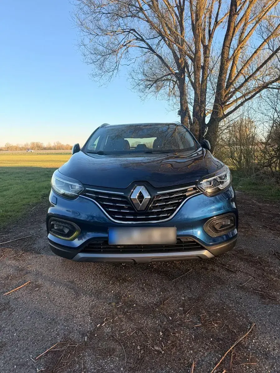 Gebraucht Renault Kadjar Bose Edition 159 PS (116 kW) 2019 Blau SUV