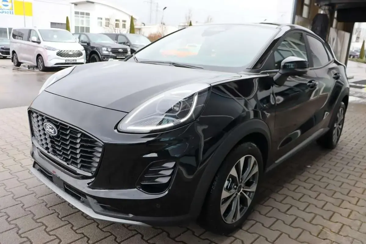 Neu Ford Puma Titanium 125 PS (91 kW) 2026 Agate black metallic SUV