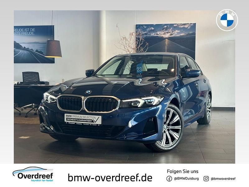 Gebraucht BMW 320 Sport Line 184 PS (135 kW) 2023 Blau Limousine