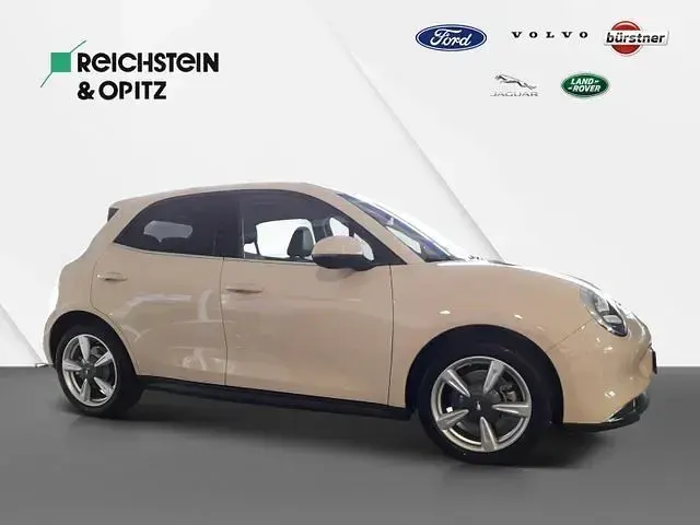 Gebraucht Ora Funky Cat 300 Pro 125 kW (171 PS) 2023 Galaxy beige Kleinwagen