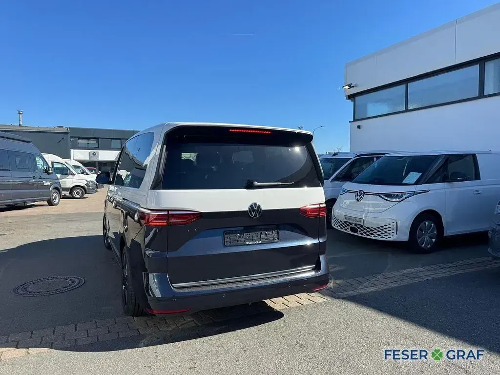 Neu VW Multivan Edition 150 PS (110 kW) 2026 Blau Van / Kleinbus