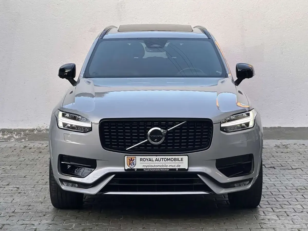 Gebraucht Volvo XC90 Plus 235 PS (172 kW) 2023 Silber SUV