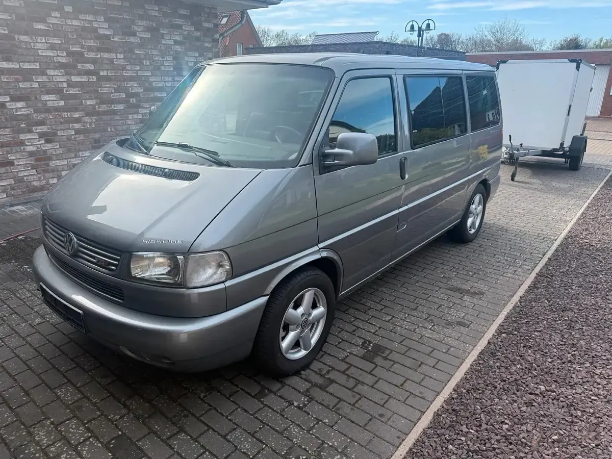 Gebraucht VW Multivan Highline 181 PS (133 kW) 2002 Grau Van / Kleinbus