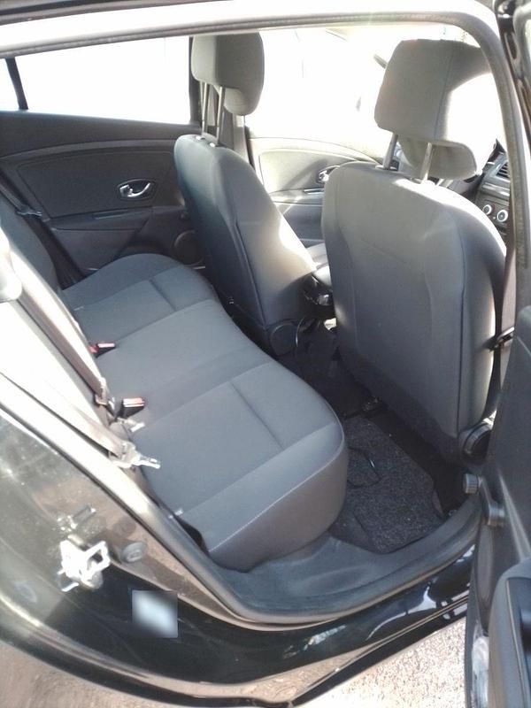 Gebraucht Renault Mégane Authentique 110 PS (80 kW) 2014 Schwarz Limousine