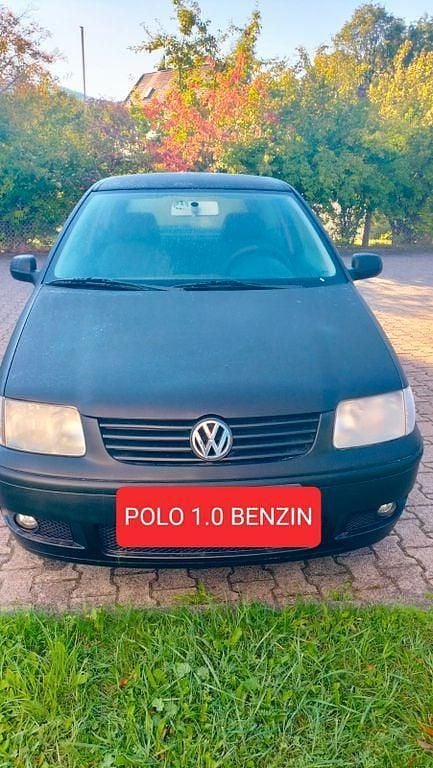 Schwarz Gebraucht 2000 VW Polo Limousine | 899 € (Guter Preis) - Bild 1/4