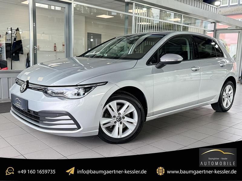 Silber Gebraucht 2021 VW Golf VIII Limousine | 17.990 € (Fairer Preis) - Bild 1/4