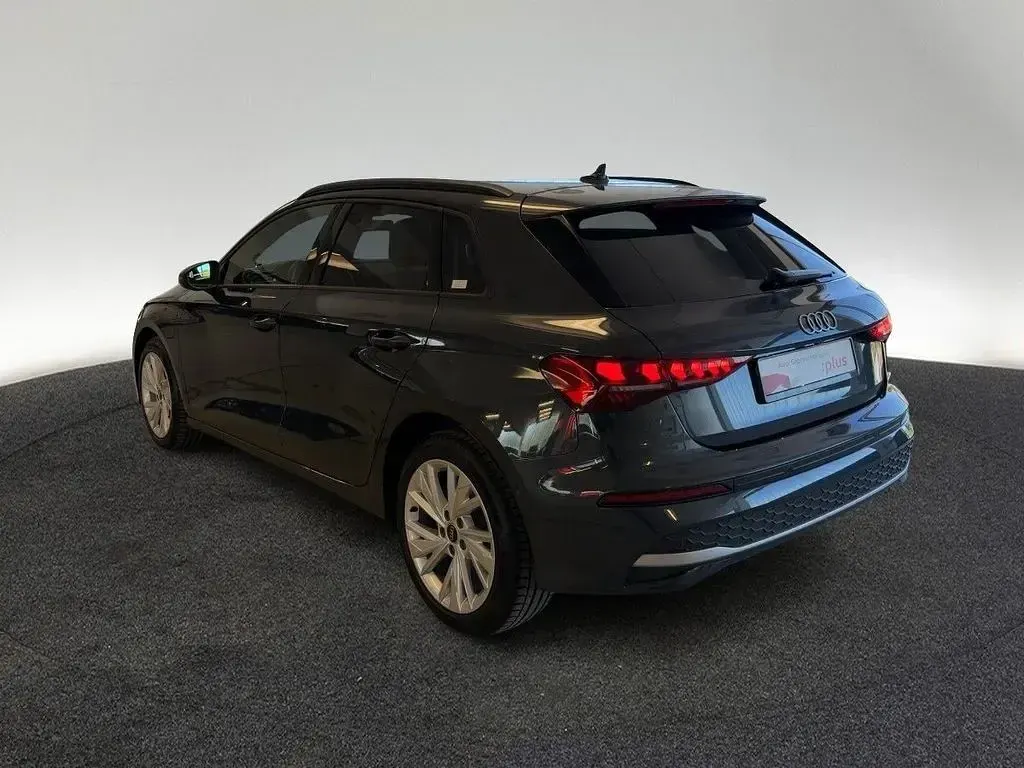 Second-hand Audi A3 204 CP (150 kW) 2025 Gri Berlinǎ