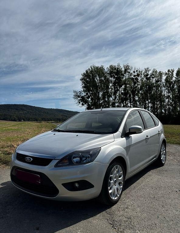 Silber Gebraucht 2008 Ford Focus Limousine | 3.500 € (Fairer Preis) - Bild 1/4