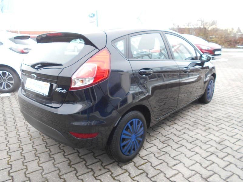 Gebraucht Ford Fiesta SYNC Edition 82 PS (60 kW) 2014 Schwarz Kleinwagen