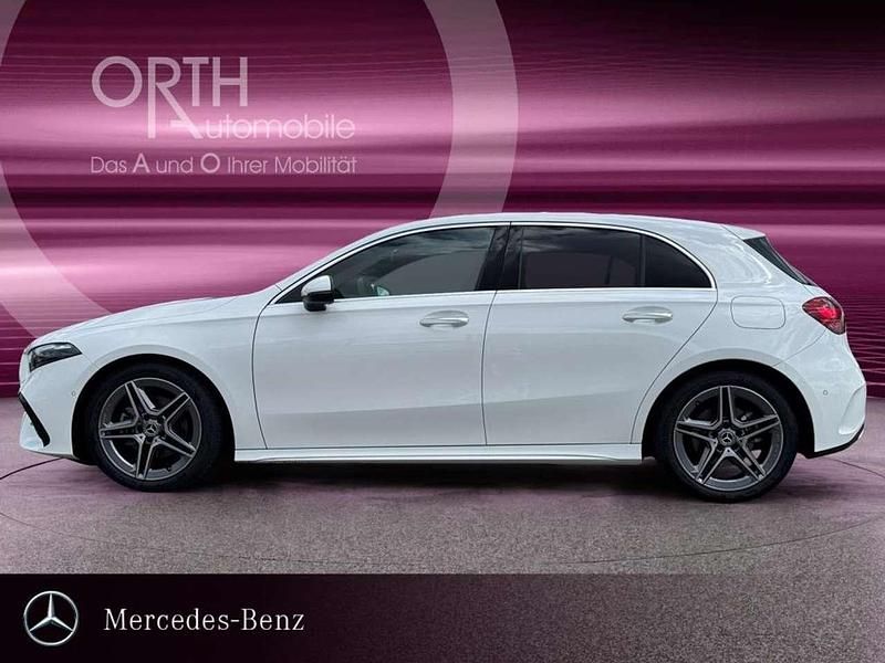 Gebraucht Mercedes A200 AMG 163 PS (119 kW) 2024 Unilack polarweiß Limousine