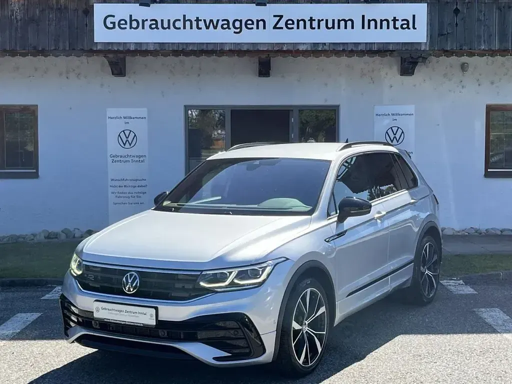 Gebraucht VW Tiguan R-line 190 PS (139 kW) 2023 Silber SUV