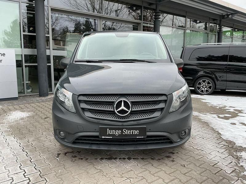 Gebraucht Mercedes Vito 136 PS (100 kW) 2022 Schwarzgrau Van