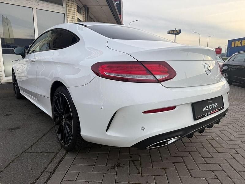 Gebraucht Mercedes C250 AMG line 211 PS (155 kW) 2018 Weiß Coupé