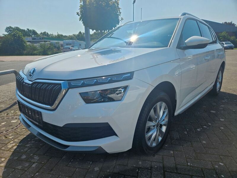 Candyweiss Gebraucht 2021 Skoda Kamiq Style SUV | 20.790 € (Fairer Preis) - Bild 1/4