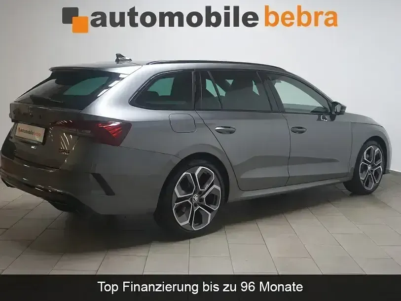 Gebraucht Skoda Octavia RS 200 PS (147 kW) 2023 Graphitegrau Kombi