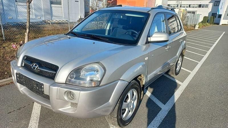 Gebraucht Hyundai Tucson GLS 141 PS (103 kW) 2007 Silber SUV