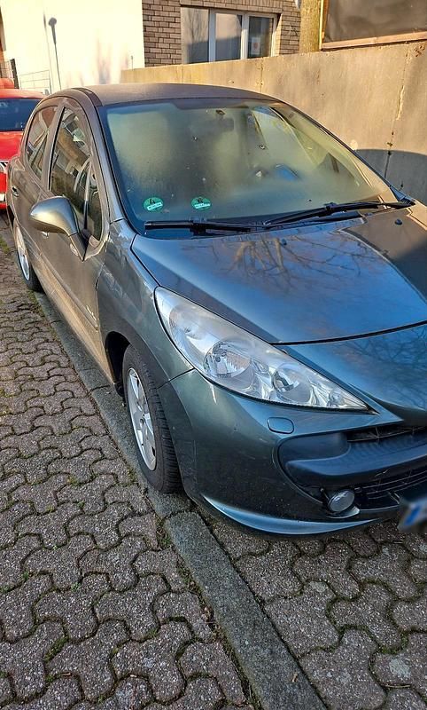Gebraucht Peugeot 207 95 PS (69 kW) 2007 Grau Limousine