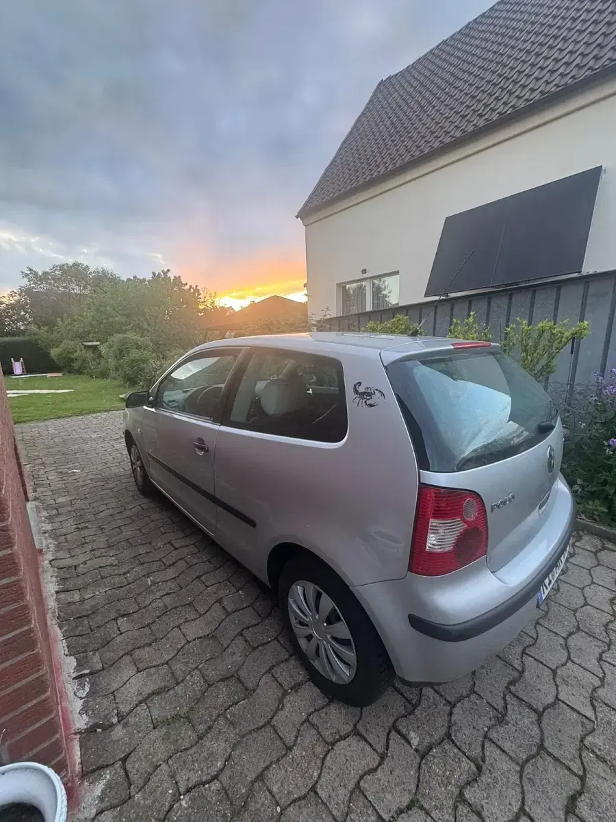Gebraucht VW Polo 64 PS (47 kW) 2003 Grau Kombi