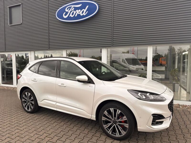 Weiß Gebraucht 2023 Ford Kuga ST-Line X SUV | 31.790 € (Teuer) - Bild 1/4