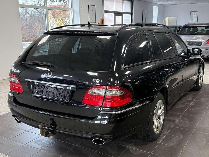 Gebraucht Mercedes E280 190 PS (139 kW) 2008 Schwarz Kombi